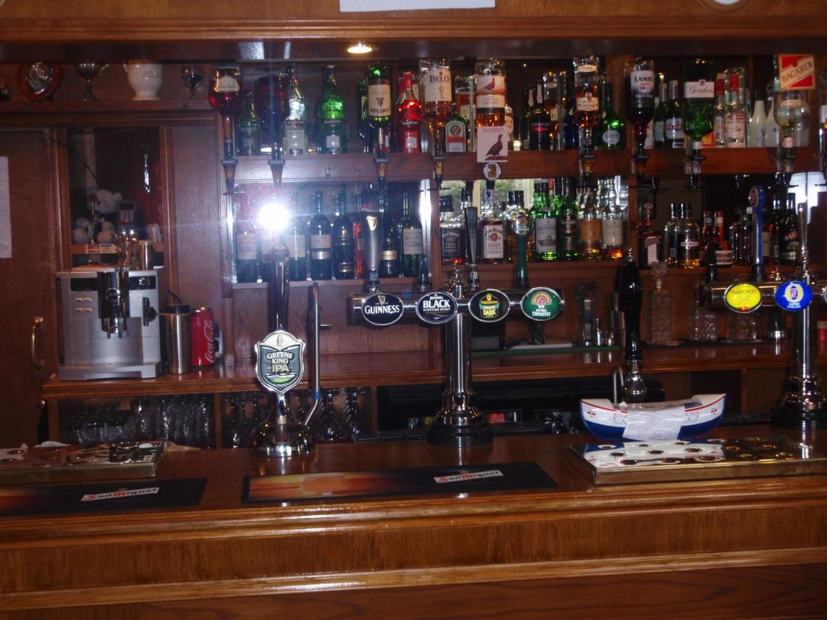 The Flask Inn Robin Hood's Bay Kültér fotó